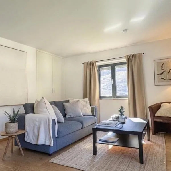 Casita3922, Tor zu Zermatt, Saas-Fee und Visp, Work and Chill Apartement - Nähe Lonza, Free Parking, hotel v destinaci Stalden