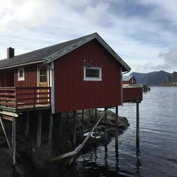 Buodden Rorbuer - Fisherman Cabins Sørvågen، فندق في سورفاجن