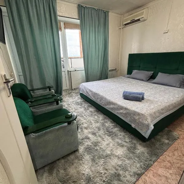 Квартира 5 мкр с видом на море, hotel a Aktau