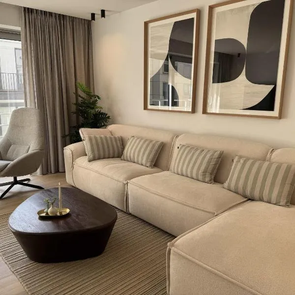 Casiola - Design apartment with sea views, hotel di Knokke-Heist