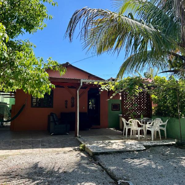 250m da praia, Campeche, Morro das Pedras, Casa Ondas do Sul