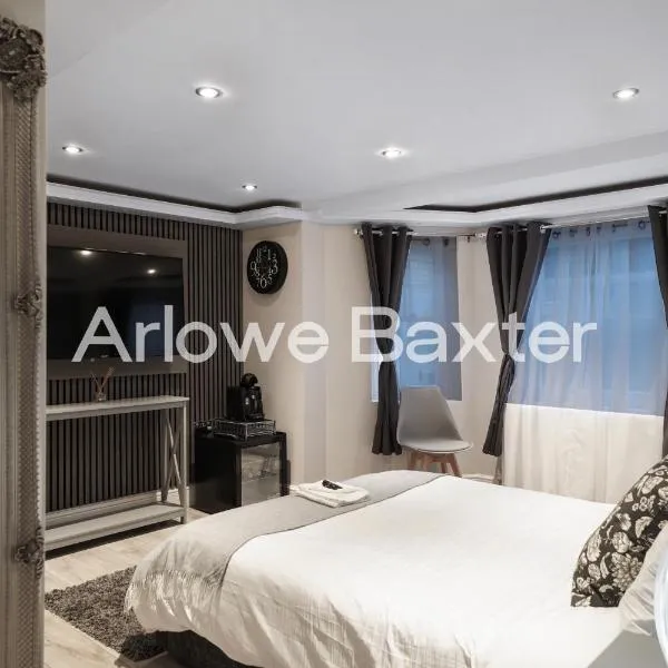 Hackney Suites - En-suite rooms & amenities, hotel di London