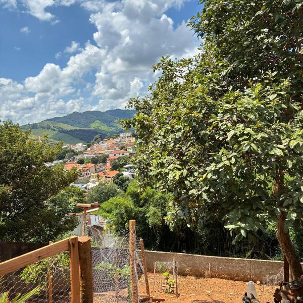 Refùgio e tranquilidade casa próxima do centro