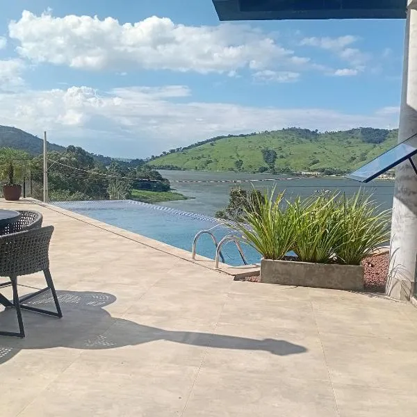 Pousada Varandas do Lago โรงแรมในกาปีตอลิโอ