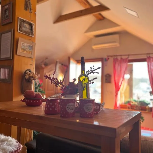 KUĆA ZA ODMOR "DVA SRCA", hotel v destinácii Čeminac