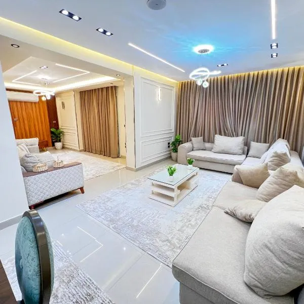 fully furnished Room within luxurious hotel apartment in Nasr city , cairo, hotel in Cairo