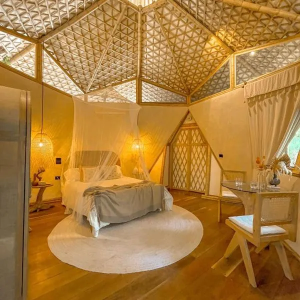 Romantic Star Bath Suite, Cave Pool & Yoga Center, hotel em Tulum