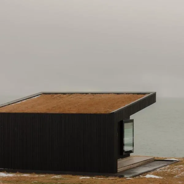 Peninsula Suites, hotel em Hellnar