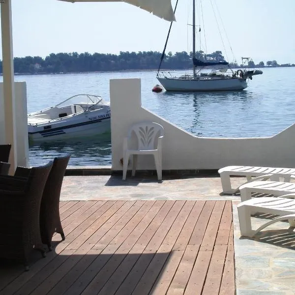 Villa Belmar Self-Catered Apartments, hotel v destinaci Eretria
