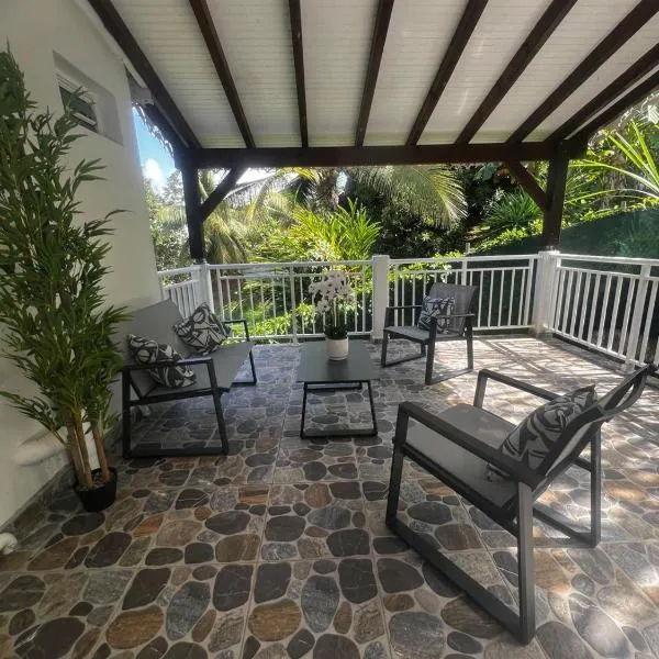 Orchidée, hotel din Petit-Bourg