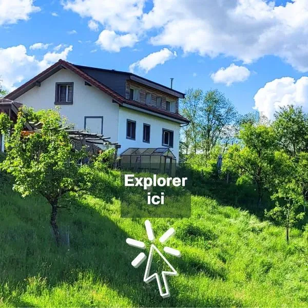 Coeurvert Calme en clairière - Ruhe in der Waldlichtung - Forest clearing stillness، فندق في رونتشامب