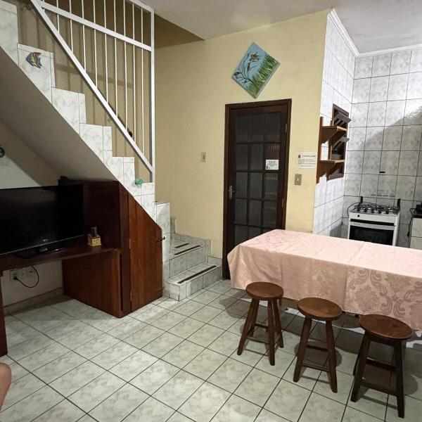 Casa a 200m da praia com 7 camas e Churrasqueira - Foto 2