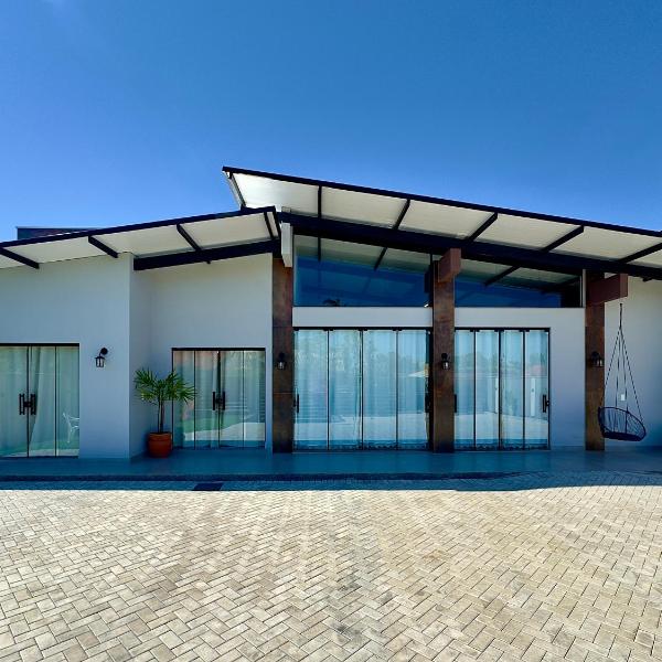 Casa de praia com espaço gourmet
