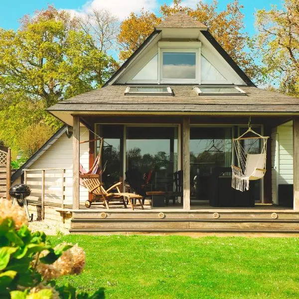 Viesnīca Chalet baie de La Forêt-Fouesnant pilsētā La Forêt-Fouesnant