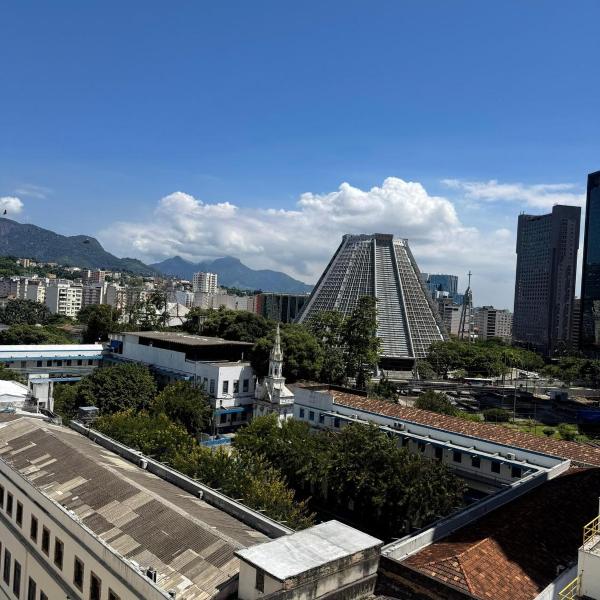 Apartment in Downtown Next to Lapa and Subway