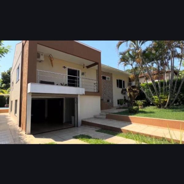 House Near Everything in Foz do Iguaçu and Refuge