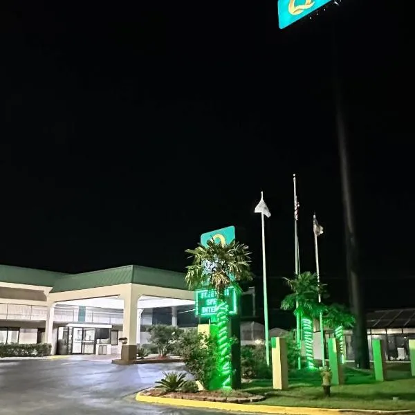 Quality Inn Byron - Warner Robins, hotel u gradu Bajron