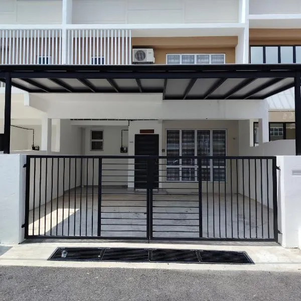 Anak KU Homestay, hotel a Merlimau