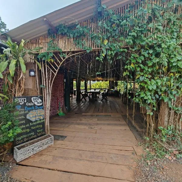 Happy Elephant Bungalows, hotel v destinácii Sen Monourom