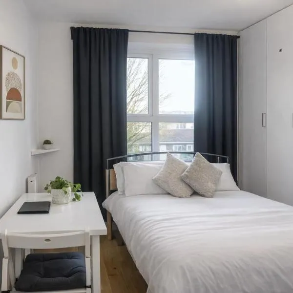Mitcham Park Mitcham CR4 4EP, hotel en Mitcham