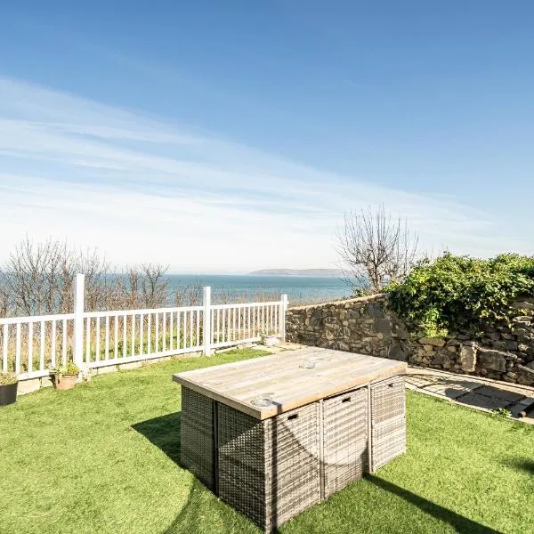 Stunning Sea View Blue Haven in Penmaenmawr, hotel in Penmaen-mawr