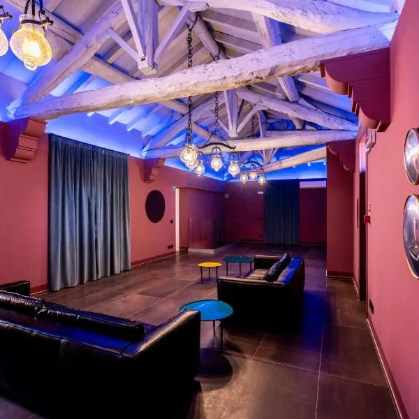 Motel Hotel Charlie, hotel v destinaci Settala