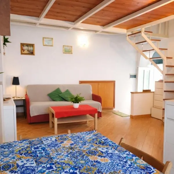 B&b Adele، فندق في كابري