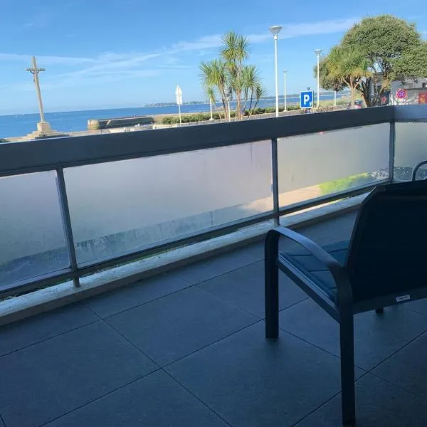 Appartement Vue Mer, Plage à Pied, hotel em Concarneau