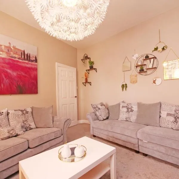 Ashville Grange Sleeps 10 Large Beautiful House, ξενοδοχείο σε Scarborough