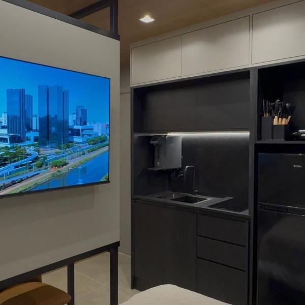 Em frente METRO Vila Madalena- Studio Moderno