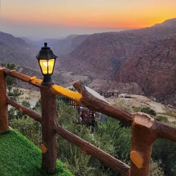 Dana luxury huts, hotel i Dana