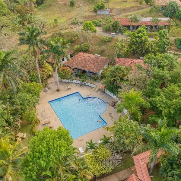 Hotel Colinas del Sol, Hotel in Atenas