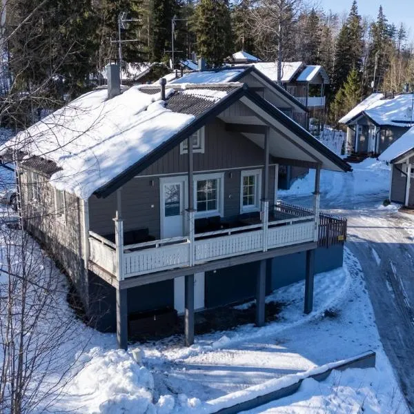 Villa Magnolia 2 Himos, hotel em Jämsä