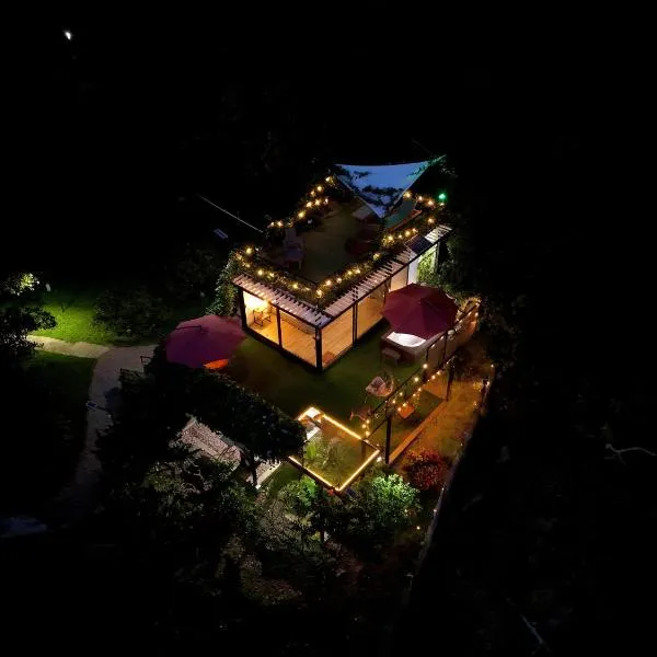Oasis Glamping Tena Cun Vía La Mesa Anapoima, hotel u gradu 'Tena'