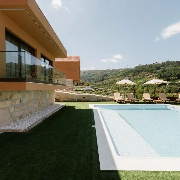 Serpa Pinto Village - by FERO، فندق في سينفايس