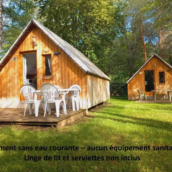 TRAPPEUR - Les Chalets du lac Belcaire, hotel Belcaire városában