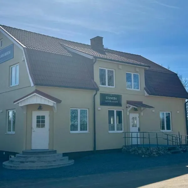 SteneBo โรงแรมในStenestad