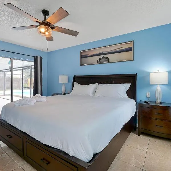 Spacious 4-Bedroom Villa Near Disney World، فندق في أورلاندو