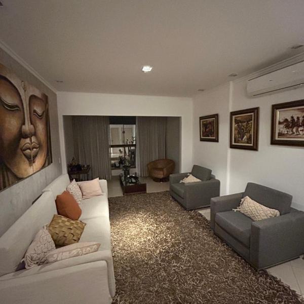 Apartamento bem localizado