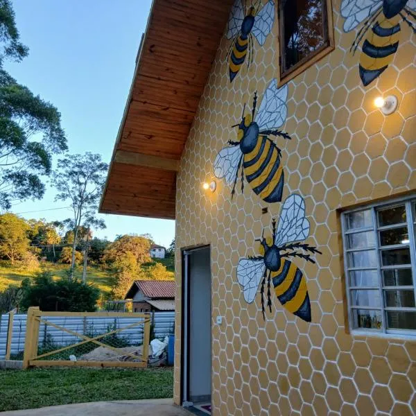 Chalé Favo de Mel, hotel em Gonçalves