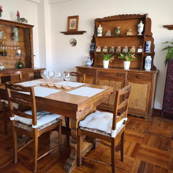 La Casa de la Abuela Boticaria โรงแรมในเรดอนเดลา