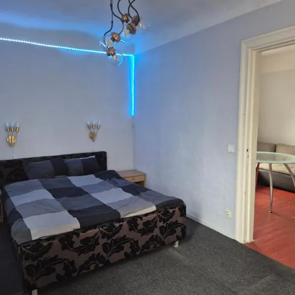 The Cuckoo's Hill Apartment, отель в Риге