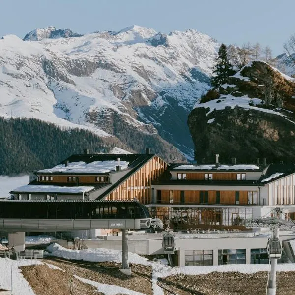 Rifugio Colere 1600 by Cloud 7, хотел в Колере