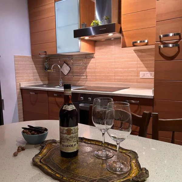 Agriturismo Casa Zanassi, khách sạn ở Castiglione Falletto