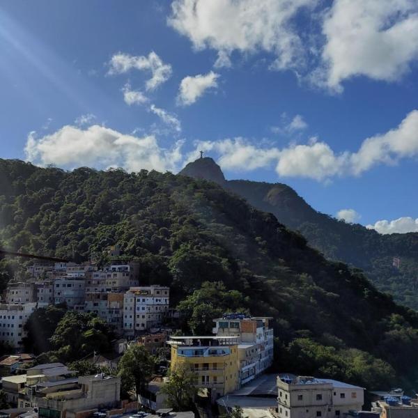 Lar na Ladeira dos Tabajaras