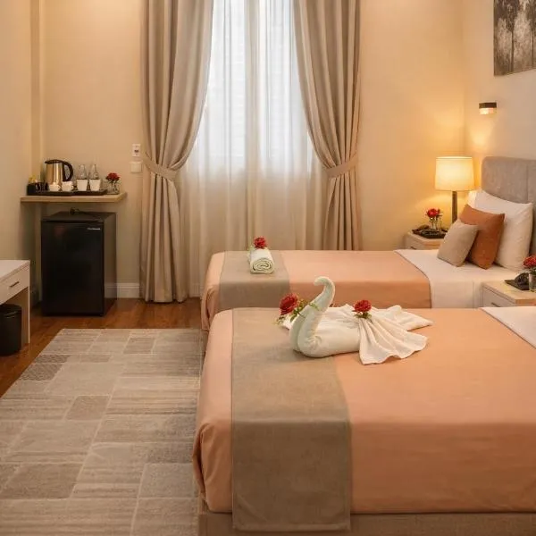 Cairo-H, hotel Kairóban