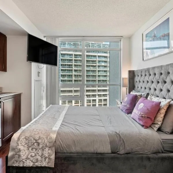 Awesome Studio in the Heart of Downtown Toronto, hotel em Toronto