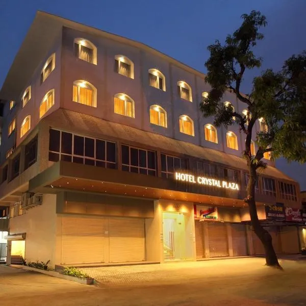 Crystal Plaza Luxury Business Hotel – hotel w mieście Ernakulam