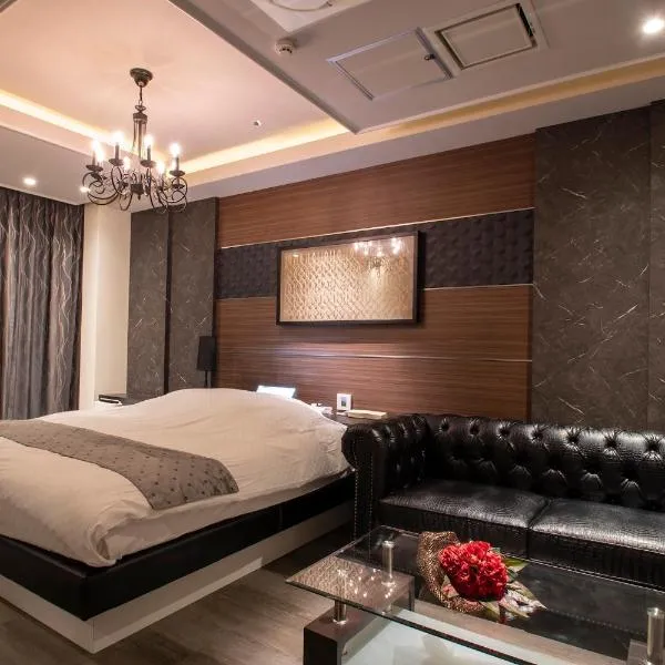 Hotel Le Club 606 -Adult only-, hotel en Shingū
