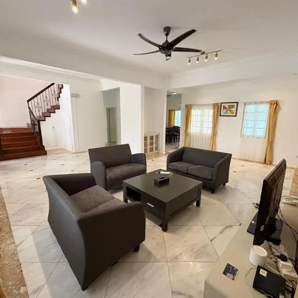 Tiara Labuan Hotel, hotel i Labuan